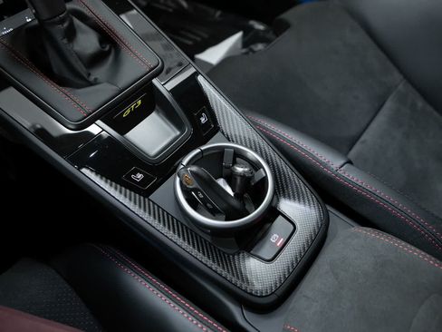 Used 2026 Porsche 911 GT3 RWD image 30