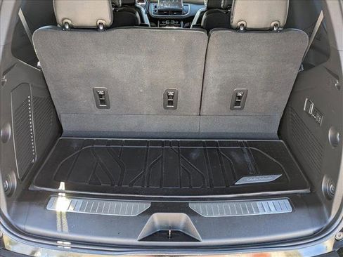 Used 2022 Chevrolet Tahoe RST w/ Luxury Package AWD/4WD image 6