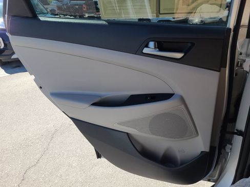 Used 2018 Hyundai Tucson SEL FWD image 28