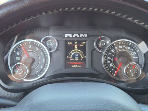 Certified 2024 RAM 2500 Big Horn AWD/4WD image 18