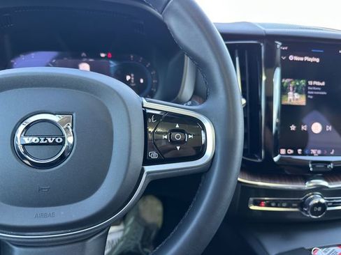 Used 2023 Volvo XC60 B5 Plus w/ Climate Package AWD/4WD image 26