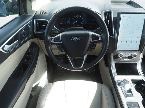 Used 2021 Ford Edge Titanium w/ Equipment Group 301A image 20