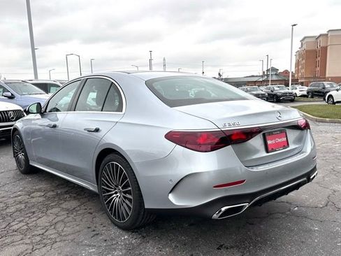 New 2026 Mercedes-Benz E 350 4MATIC Sedan image 8