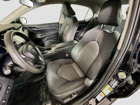 Used 2018 Toyota Camry LE w/ Protection Package (Q2) FWD image 21