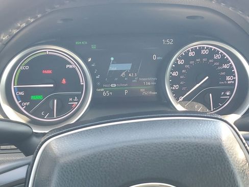 Certified 2023 Toyota Camry XLE image 36