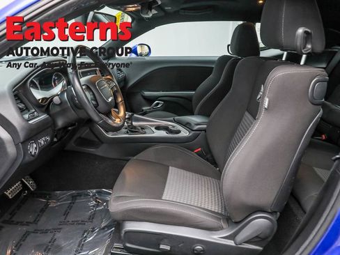 Used 2022 Dodge Challenger R/T Scat Pack w/ Scat Pack Stripe image 14