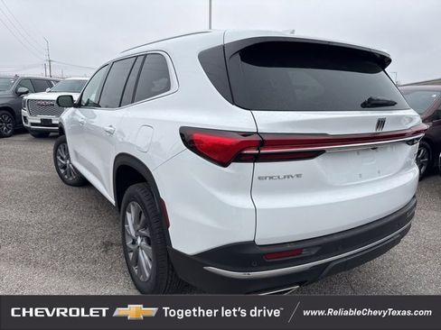 Used 2025 Buick Enclave Preferred image 7