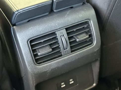 Used 2024 Nissan Rogue SV AWD/4WD image 44