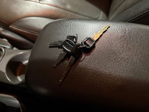 Used 2003 Chevrolet TrailBlazer LTZ image 40