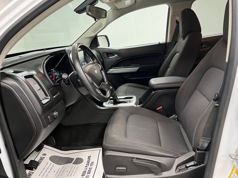 Used 2016 Chevrolet Colorado LT w/ LT Convenience Package image 19