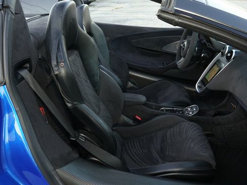 Used 2020 McLaren 600LT Spider image 15