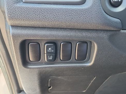 Used 2024 Mitsubishi Outlander Sport ES AWD/4WD image 16