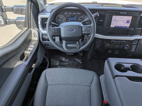 New 2026 Ford F250 XL w/ STX Appearance Package AWD/4WD image 18