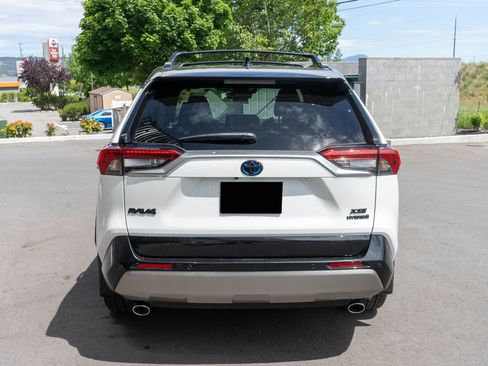 Used 2024 Toyota RAV4 XSE w/ Advanced Technology Package AWD/4WD image 6