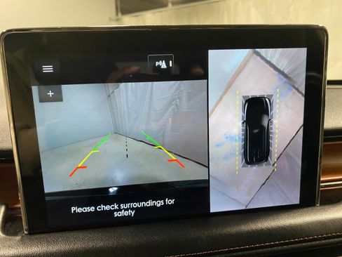 Used 2020 Lincoln Aviator Grand Touring w/ Equipment Group 302A image 12