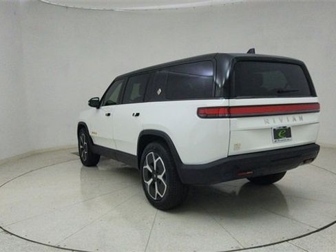 Used 2024 Rivian R1S Adventure image 70