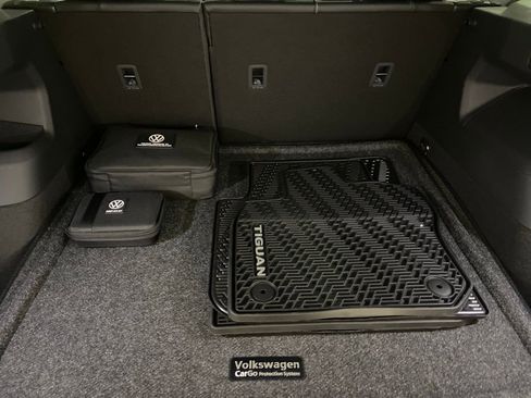 New 2026 Volkswagen Tiguan SE image 6