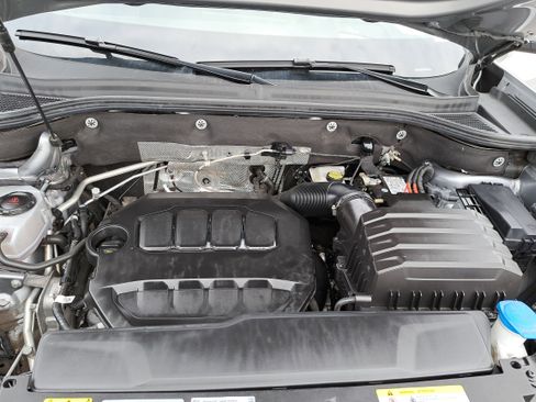 Used 2024 Volkswagen Atlas Cross Sport SEL Premium R-Line image 12