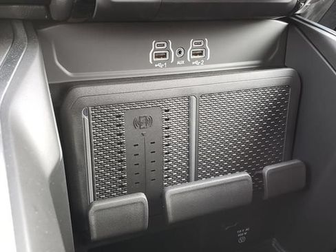 New 2026 RAM 1500 Big Horn AWD/4WD image 11