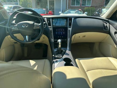 Used 2014 INFINITI Q50 Premium w/ Navigation Package image 13