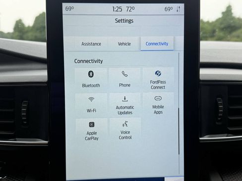 Used 2020 Ford Explorer ST w/ Premium Technology Package AWD/4WD image 16