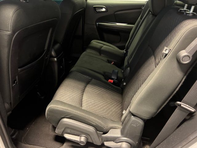 Used 2012 Dodge Journey SXT w/ Flexible Seating Group FWD image 16