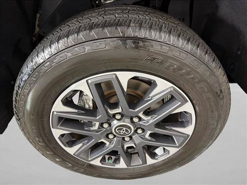 Used 2024 Toyota Tundra Limited AWD/4WD image 13