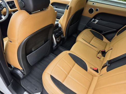 Used 2019 Land Rover Range Rover Sport Supercharged image 15