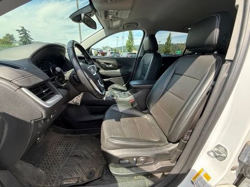 Used 2023 GMC Terrain SLT AWD/4WD image 11