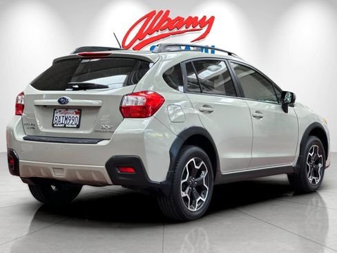 Used 2015 Subaru Crosstrek 2.0i Limited AWD/4WD image 4