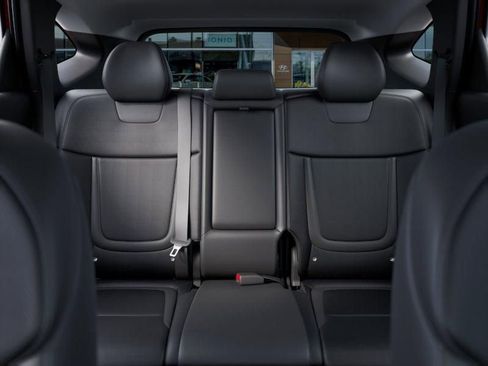 New 2025 Hyundai Tucson Limited image 13