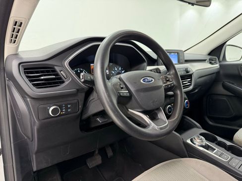 Used 2021 Ford Escape S image 15