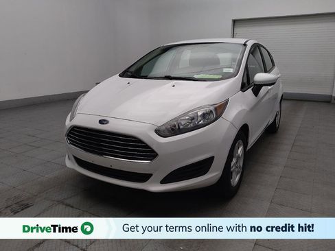 Used 2018 Ford Fiesta SE FWD image 1