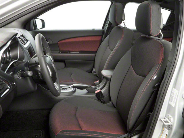 Used 2013 Dodge Avenger SE FWD image 11