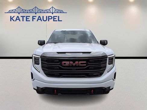 Used 2023 GMC Sierra 1500 AT4 AWD/4WD image 2