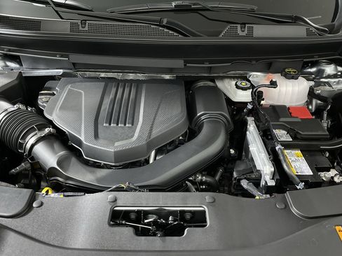 New 2026 Chevrolet Traverse LT w/ Sun and Wheel Package image 88