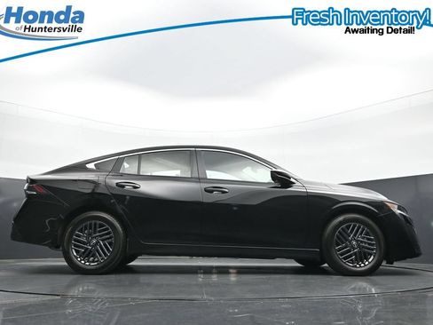 Used 2026 Nissan Sentra SV w/ Floor Mat Package FWD image 33