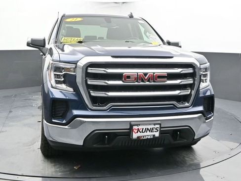 Used 2021 GMC Sierra 1500 SLE image 4