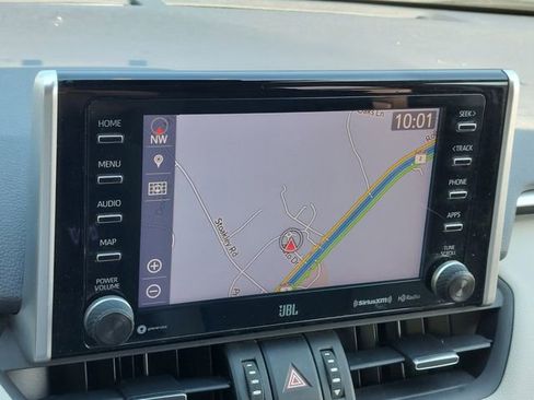 Used 2019 Toyota RAV4 Limited AWD/4WD image 30