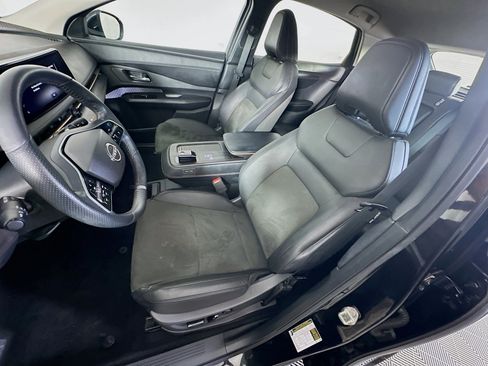 Used 2023 Nissan Ariya FWD image 13