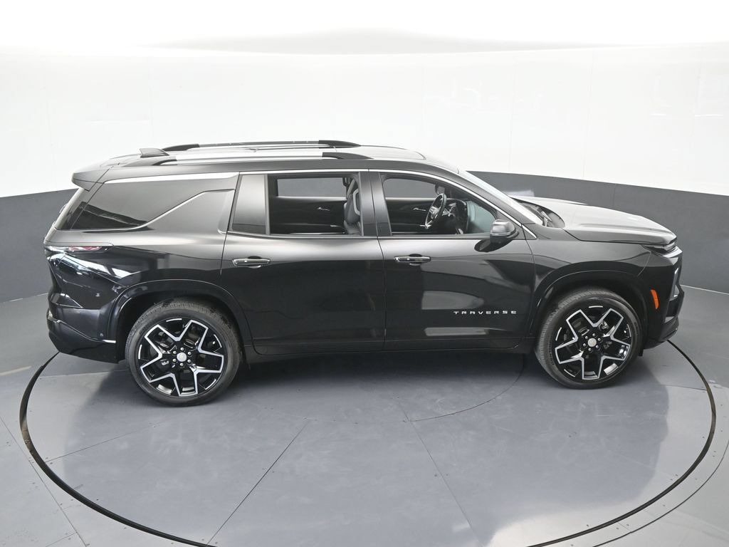 Used 2025 Chevrolet Traverse High Country FWD image 73