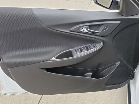 Used 2023 Chevrolet Malibu LT image 11