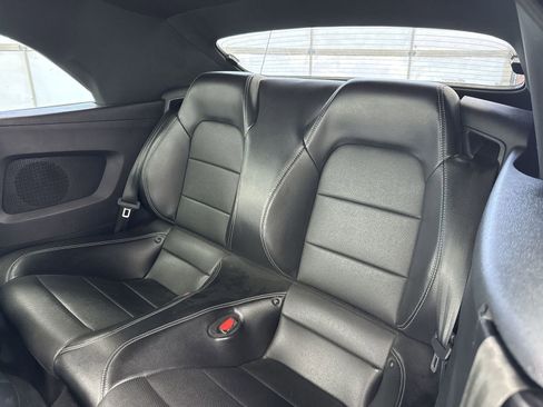 Used 2022 Ford Mustang Premium RWD image 30