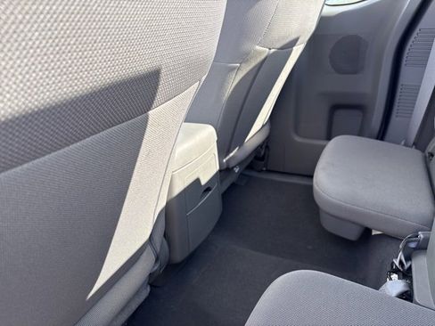 Used 2019 Nissan Frontier S image 23