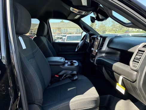 New 2026 RAM 3500 Tradesman AWD/4WD image 25