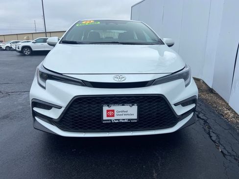 Certified 2024 Toyota Corolla SE w/ SE Premium Package FWD image 10