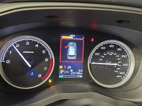 Used 2024 Subaru Forester Premium AWD/4WD image 17