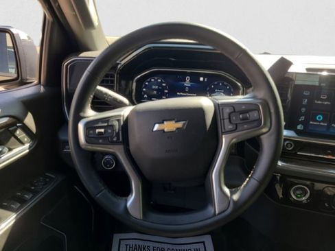 Used 2023 Chevrolet Silverado 1500 LT AWD/4WD image 15