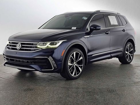 Used 2023 Volkswagen Tiguan SEL R-Line image 7