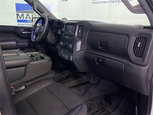 Used 2024 Chevrolet Silverado 1500 Custom image 34